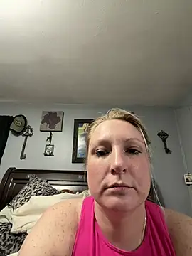 Snapshot of sweetkacibaby chatting on April 2026 08:47:01 PM sweetkacibaby online show from April 2026 08:47:01 PM