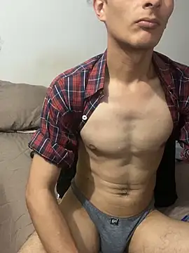 Snapshot of andrew2199 chatting on March 2026 04:51:01 AM andrew2199 online show from March 2026 04:51:01 AM