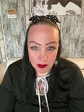 Snapshot of Noraya_ink chatting on May 2026 08:19:01 AM Noraya ink online show from May 2026 08:19:01 AM