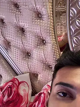 fovorit online show from March 2026 01:34:01 PM