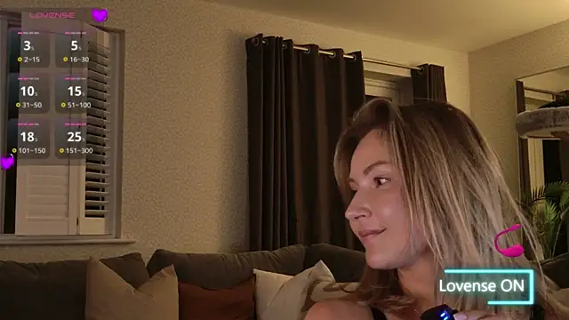 WhereisAlice online show from March 2026 01:49:02 AM