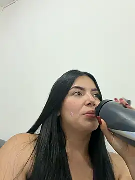 Cami olarte online show from July 2026 02:05:17 AM
