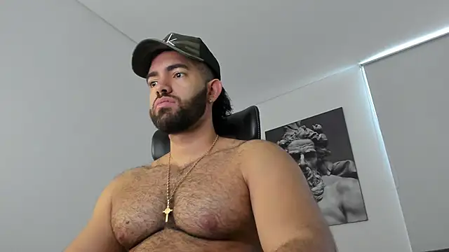 simonleon27 online show from June 2026 12:08:01 PM