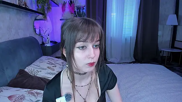 LaelIvie online show from May 2026 08:32:01 AM