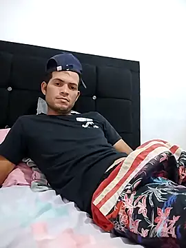 johancastw online show from March 2026 02:01:02 AM