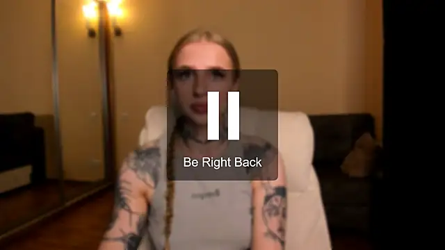 Snapshot of harley_kimm chatting on June 2026 05:34:02 AM harley kimm online show from June 2026 05:34:02 AM