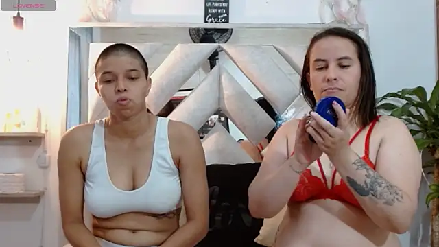 Natasha and zoe  online show from June 2026 11:47:01 AM