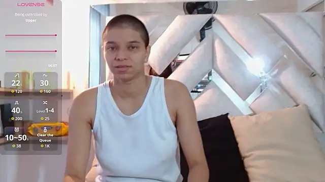 Natasha and zoe  online show from June 2026 04:06:01 PM