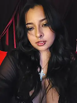 Snapshot of EvelynVex chatting on April 2026 01:26:01 AM EvelynVex online show from April 2026 01:26:01 AM