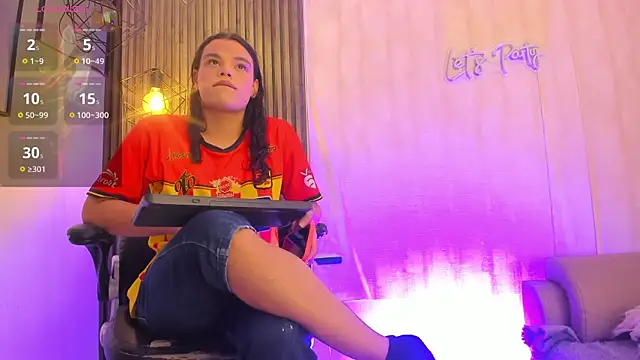 LexyNova  online show from May 2026 06:24:02 PM