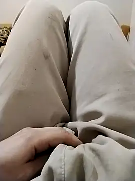 Snapshot of y2561 chatting on March 2026 08:52:01 PM y2561 online show from March 2026 08:52:01 PM