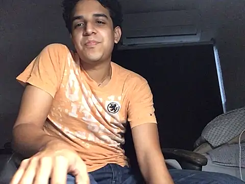 Snapshot of biencaliente1003 chatting on June 2026 12:31:01 AM biencaliente1003 online show from June 2026 12:31:01 AM