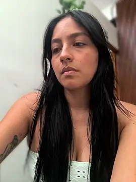 SophiaCastro09  online show from May 2026 08:26:02 PM