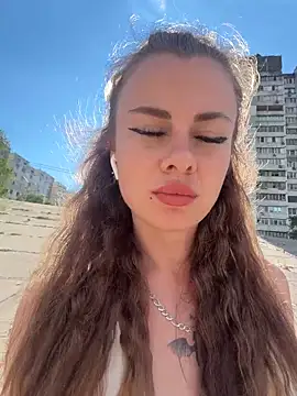 SirenaWild online show from June 2026 02:09:01 PM