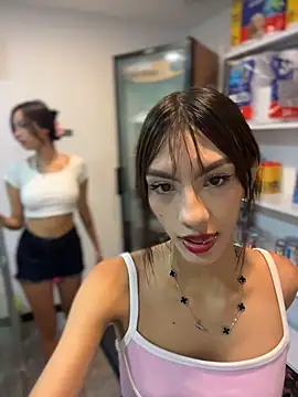 amydexter online show from May 2026 11:09:02 AM