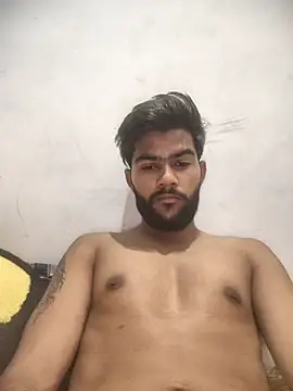 Snapshot of Sid967r chatting on March 2026 07:02:02 PM Sid967r online show from March 2026 07:02:02 PM