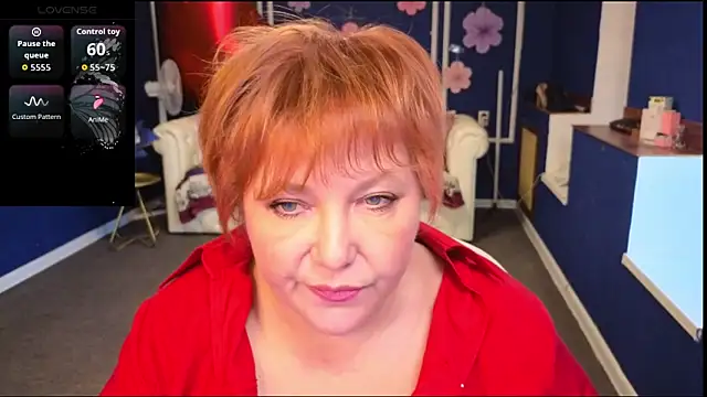 Kira Kingslee online show from May 2026 11:49:01 AM