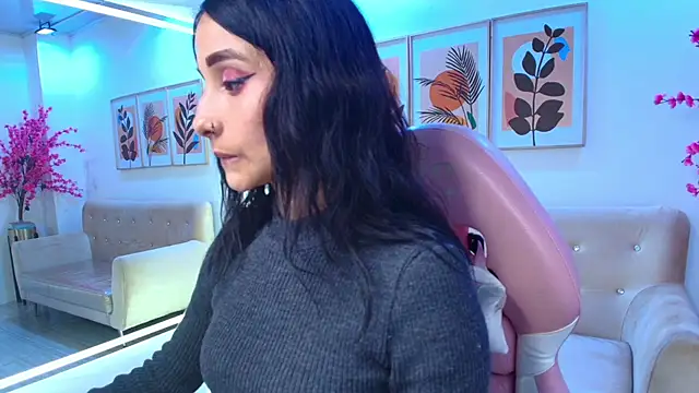 Palmer foxx online show from April 2026 03:33:02 PM