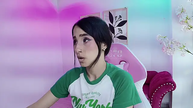 Palmer foxx online show from May 2026 07:48:02 AM