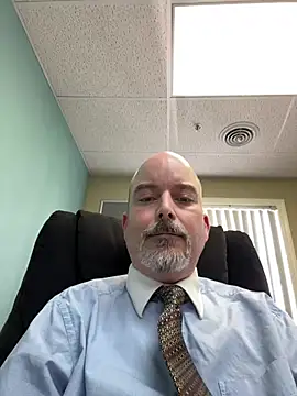 Wareagle27 online show from July 2026 08:22:01 PM