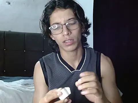 VazacGaming online show from April 2026 03:02:01 PM