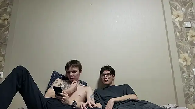 Snapshot of Lucas_ice chatting on April 2026 02:00:02 PM Lucas ice online show from April 2026 02:00:02 PM