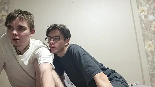 Snapshot of Lucas_ice chatting on April 2026 02:11:02 PM Lucas ice online show from April 2026 02:11:02 PM