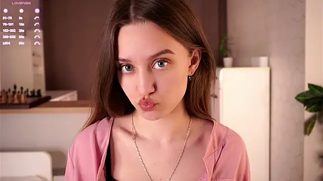 sinfulThea online show from April 2026 12:07:01 PM