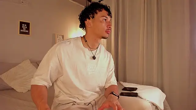 dominik drake online show from May 2026 12:43:01 PM