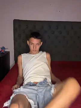 im Maikil online show from May 2026 06:43:01 AM