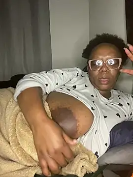 BoobsQueeen online show from July 2026 02:13:01 PM