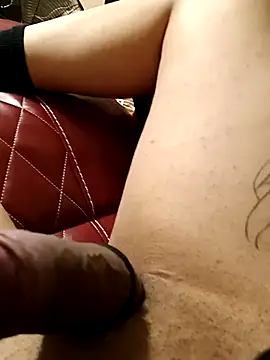 Snapshot of Ben972928 chatting on April 2026 05:54:02 PM Ben972928 online show from April 2026 05:54:02 PM