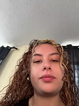 Amber-fire online show from April 2026 05:10:02 PM