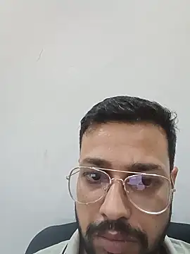 Snapshot of herochoclateboy chatting on May 2026 04:51:01 AM herochoclateboy online show from May 2026 04:51:01 AM