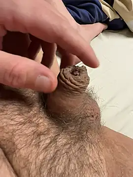 Snapshot of Magical_Grower92 chatting on April 2026 01:23:02 PM Magical Grower92 online show from April 2026 01:23:02 PM