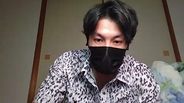 Snapshot of -YumaUemura- chatting on April 2026 01:15:01 PM -YumaUemura- online show from April 2026 01:15:01 PM