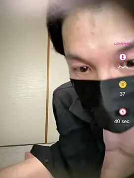 Snapshot of -YumaUemura- chatting on May 2026 02:13:01 PM -YumaUemura- online show from May 2026 02:13:01 PM