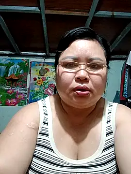 Monglan-c online show from May 2026 03:52:01 PM