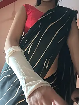 Curvy Sanaya online show from May 2026 07:08:01 PM