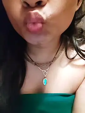 SweetTsAngel online show from April 2026 11:32:01 AM