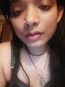 Snapshot of SweetTsAngel chatting on May 2026 06:05:01 PM SweetTsAngel online show from May 2026 06:05:01 PM