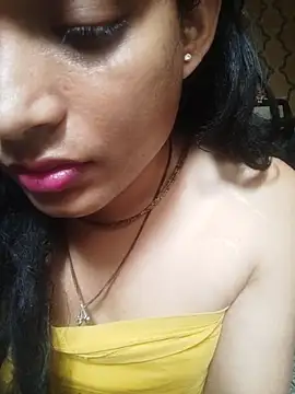 Snapshot of SweetTsAngel chatting on May 2026 08:32:02 AM SweetTsAngel online show from May 2026 08:32:02 AM