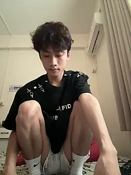 Snapshot of sexyboy-3525 chatting on July 2026 04:52:01 AM sexyboy-3525 online show from July 2026 04:52:01 AM