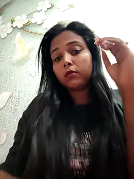 cutie siyaa online show from April 2026 05:46:02 PM