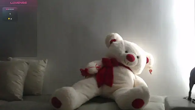 MissDolluxe online show from June 2026 02:25:01 AM