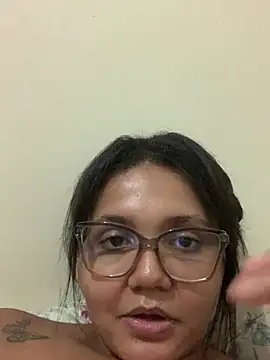 Snapshot of viviboraaaa chatting on April 2026 03:34:02 AM viviboraaaa online show from April 2026 03:34:02 AM