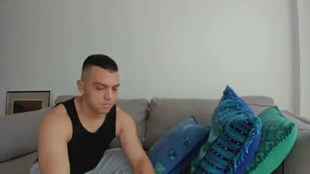 ArenNoctis online show from April 2026 05:43:02 PM