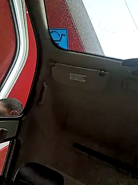 Julian411 online show from April 2026 11:33:01 AM