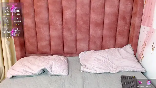 ariann cat online show from April 2026 04:23:02 AM