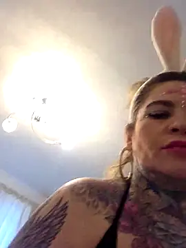 Snapshot of ellarealbrazilian chatting on April 2026 10:57:01 AM ellarealbrazilian online show from April 2026 10:57:01 AM